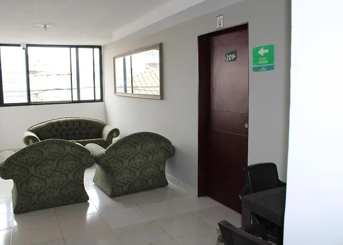 Hotel San Cayetano